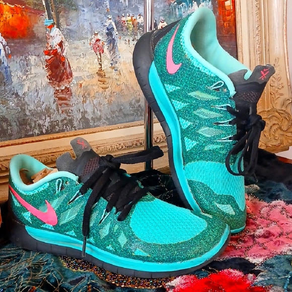 The Nike Free 5.0 2014 revolutionizes barefoot-like running Teal Lt. Wt. Wmns7 - Picture 1 of 9